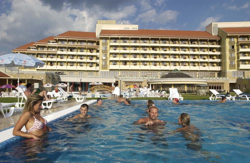 Hunguest Hotel Pelion Tapolca Exteriör bild